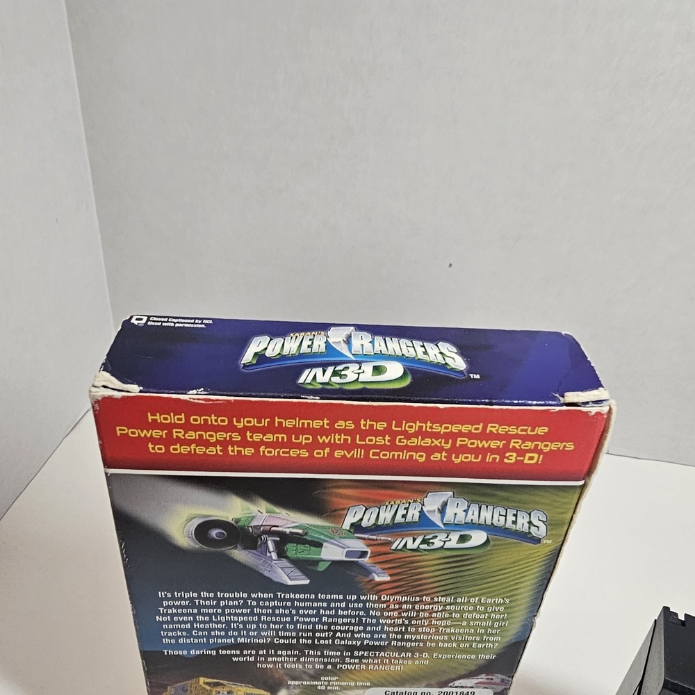 Power Rangers in‎ 3-D triple force Saban VHS Y2K, No 3D Glasses - Picture 4 of 8